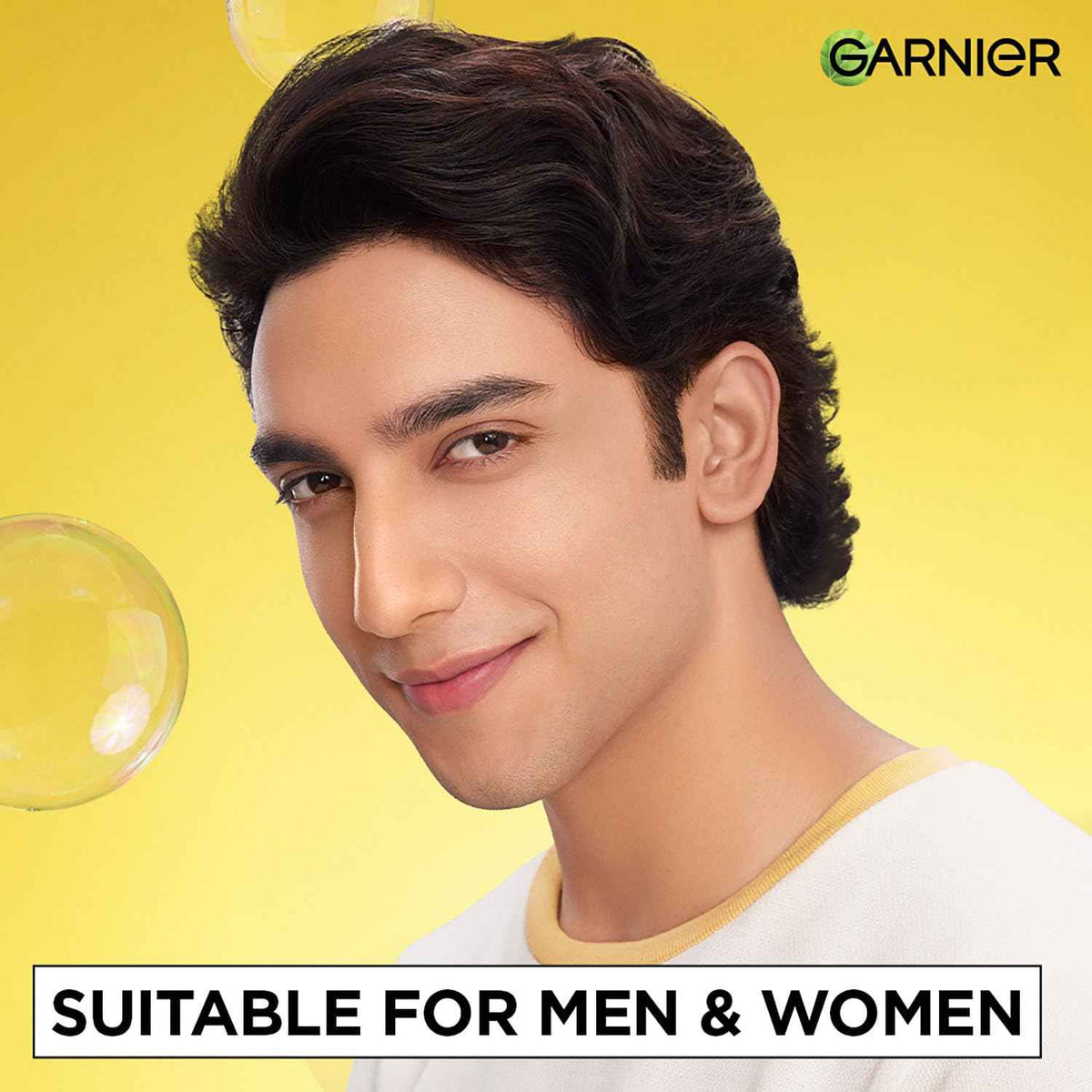 Garnier Skin Naturals, Facewash, Cleansing and Brightening, Bright Complete